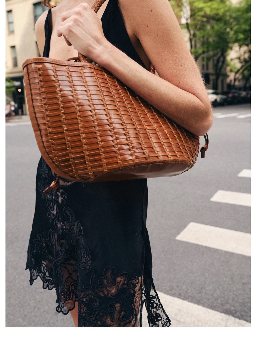 WOVEN LEATHER BAG